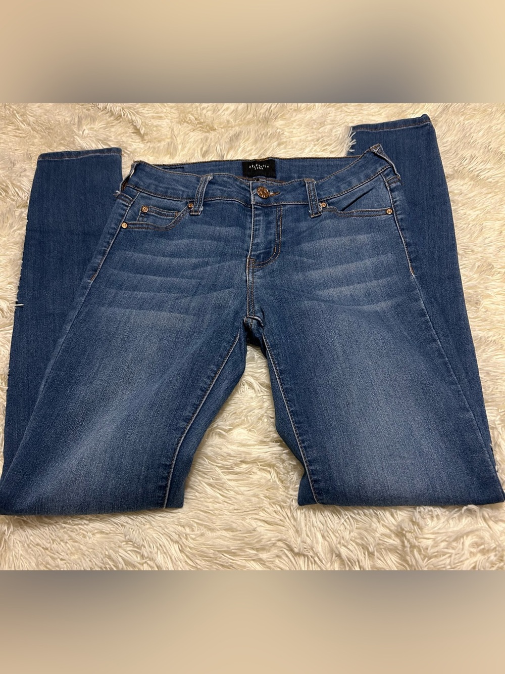 Juniors Jeans